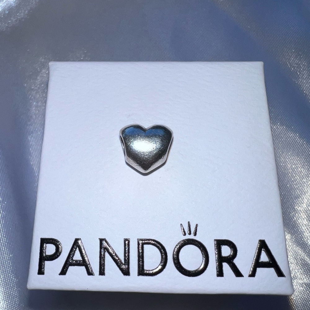 Pandora Authentic Charm - Big Smooth Heart